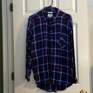 American Eagle boyfriend fit button down shirt